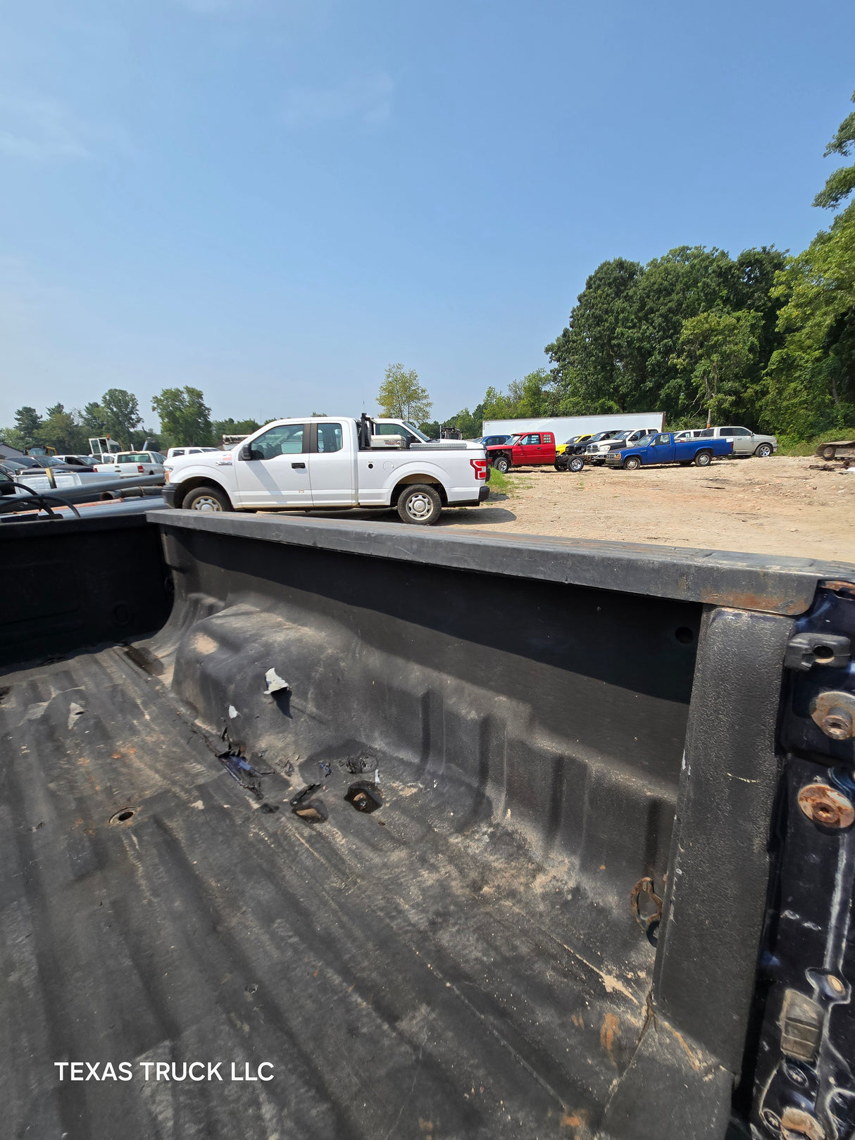 1999-2010 Ford Super Duty F250 F350 6' 9" Short Truck Bed - SEE PICS AND DISCRIPTION