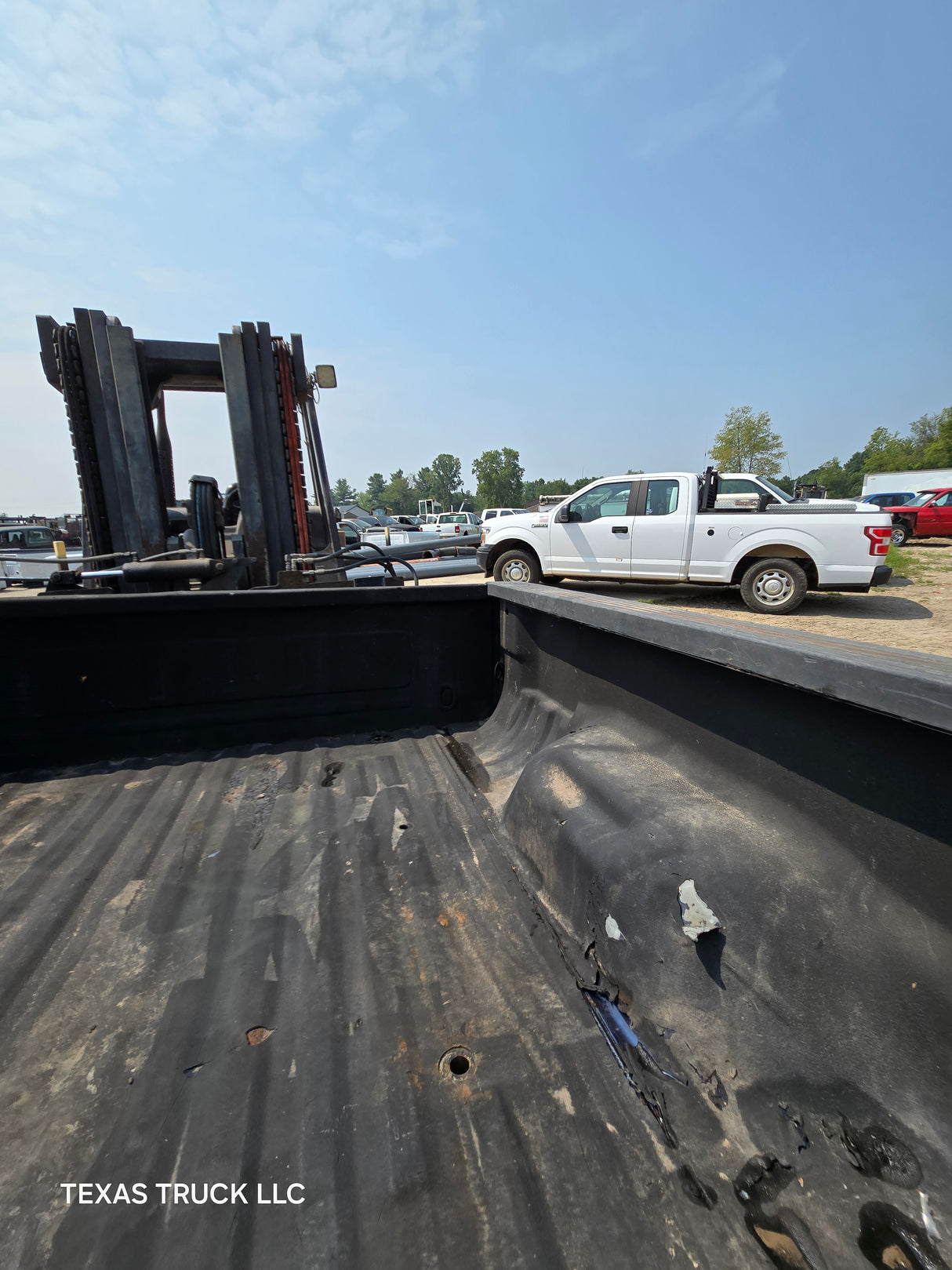 1999-2010 Ford Super Duty F250 F350 6' 9" Short Truck Bed - SEE PICS AND DISCRIPTION
