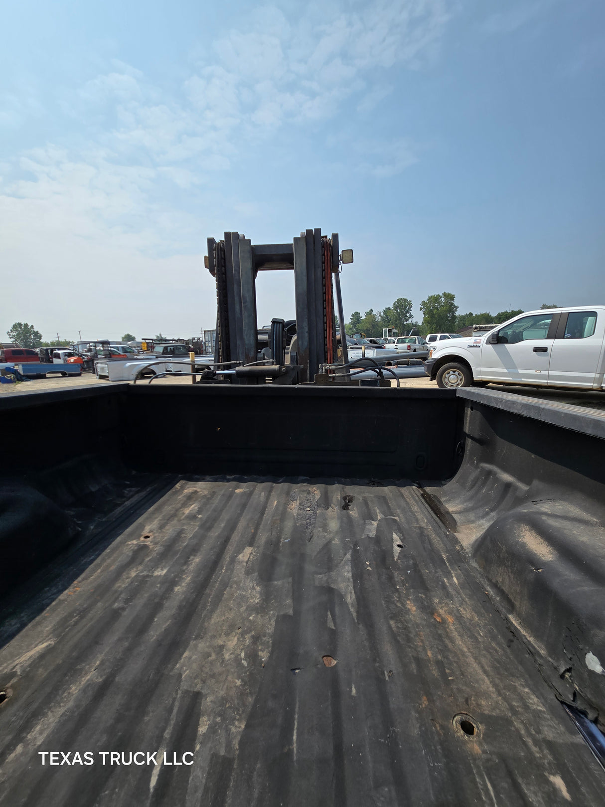 1999-2010 Ford Super Duty F250 F350 6' 9" Short Truck Bed - SEE PICS AND DISCRIPTION