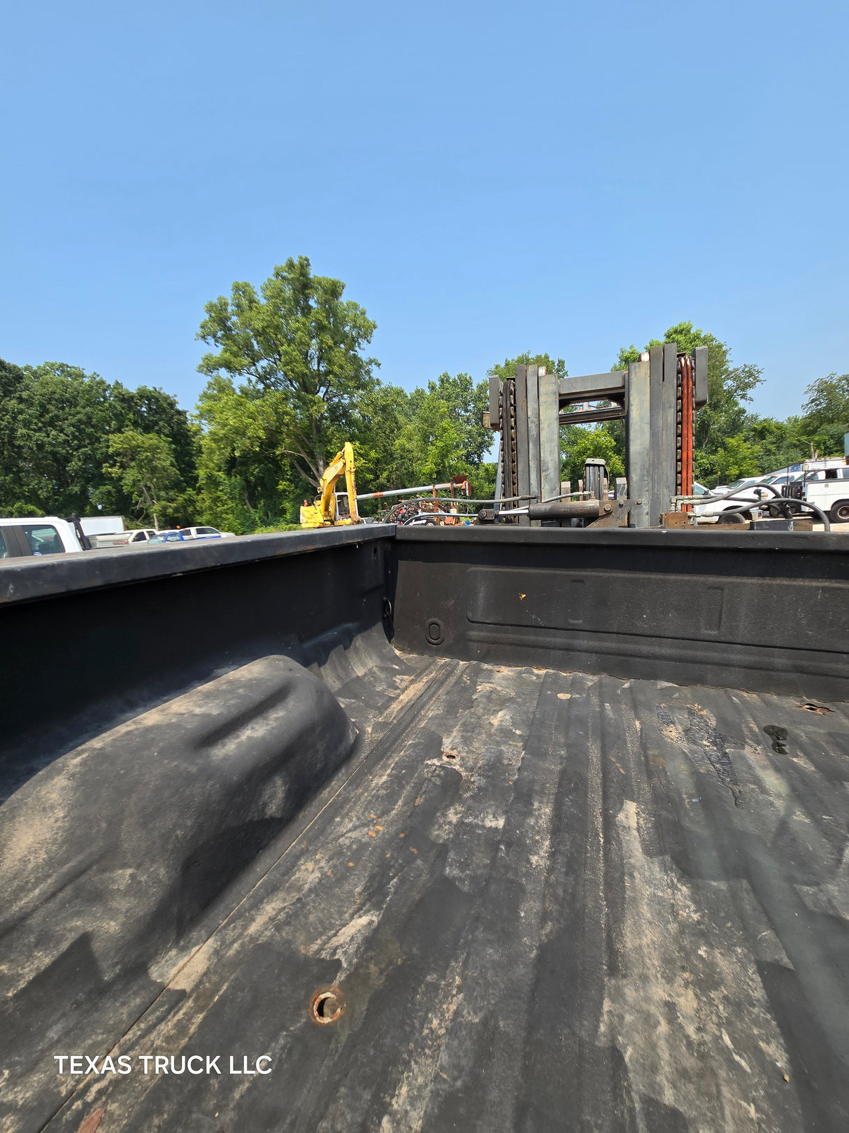 1999-2010 Ford Super Duty F250 F350 6' 9" Short Truck Bed - SEE PICS AND DISCRIPTION