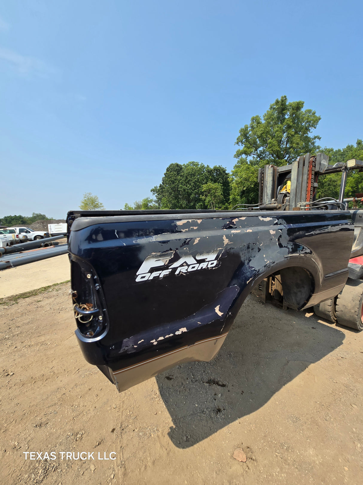 1999-2010 Ford Super Duty F250 F350 6' 9" Short Truck Bed - SEE PICS AND DISCRIPTION