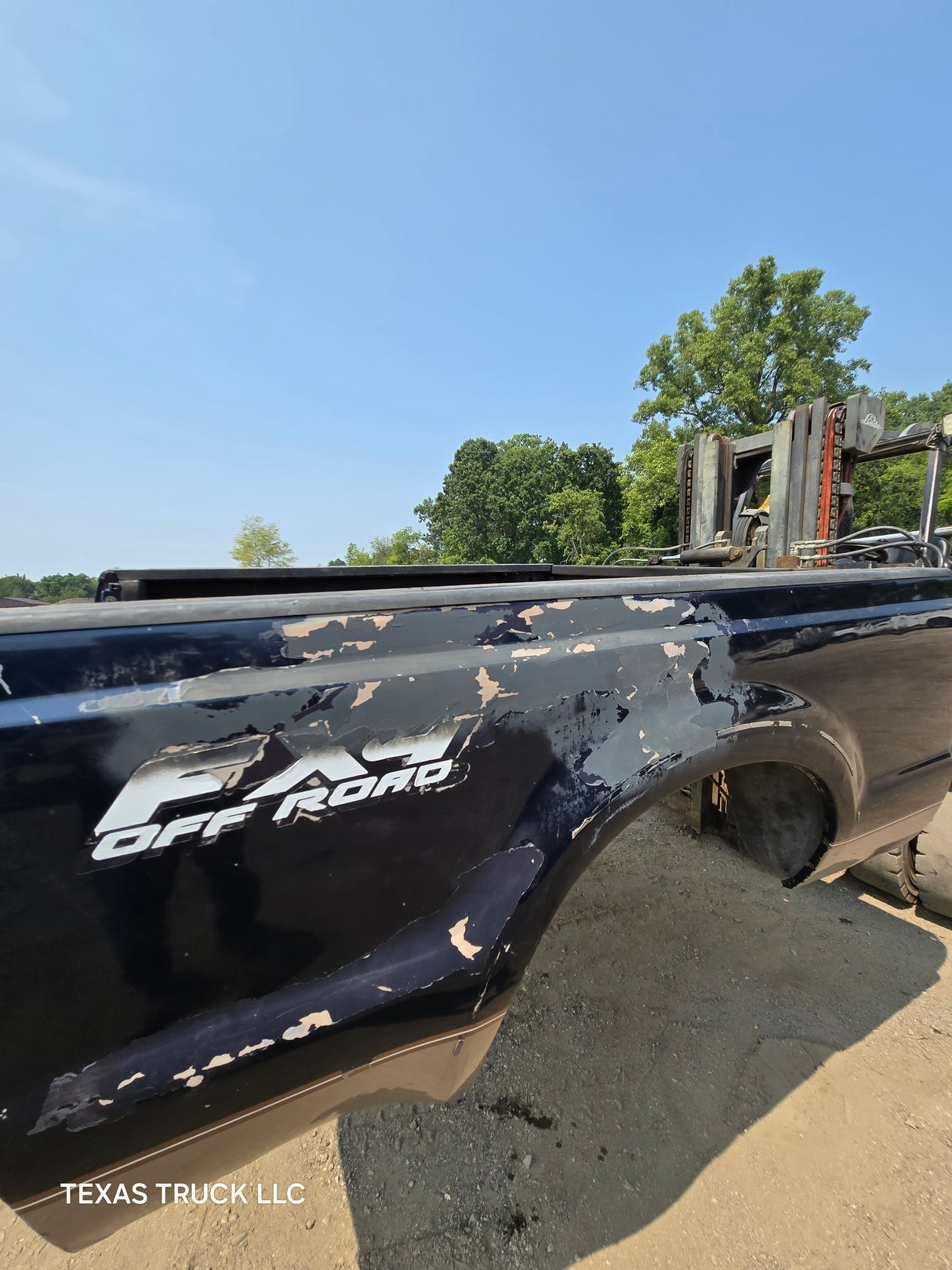 1999-2010 Ford Super Duty F250 F350 6' 9" Short Truck Bed - SEE PICS AND DISCRIPTION