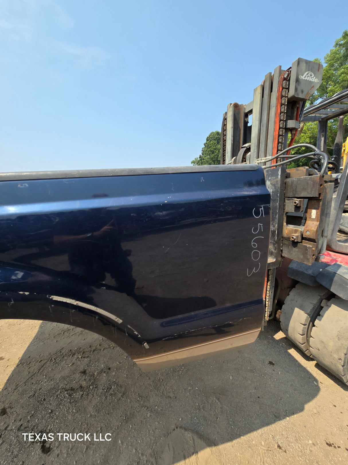 1999-2010 Ford Super Duty F250 F350 6' 9" Short Truck Bed - SEE PICS AND DISCRIPTION