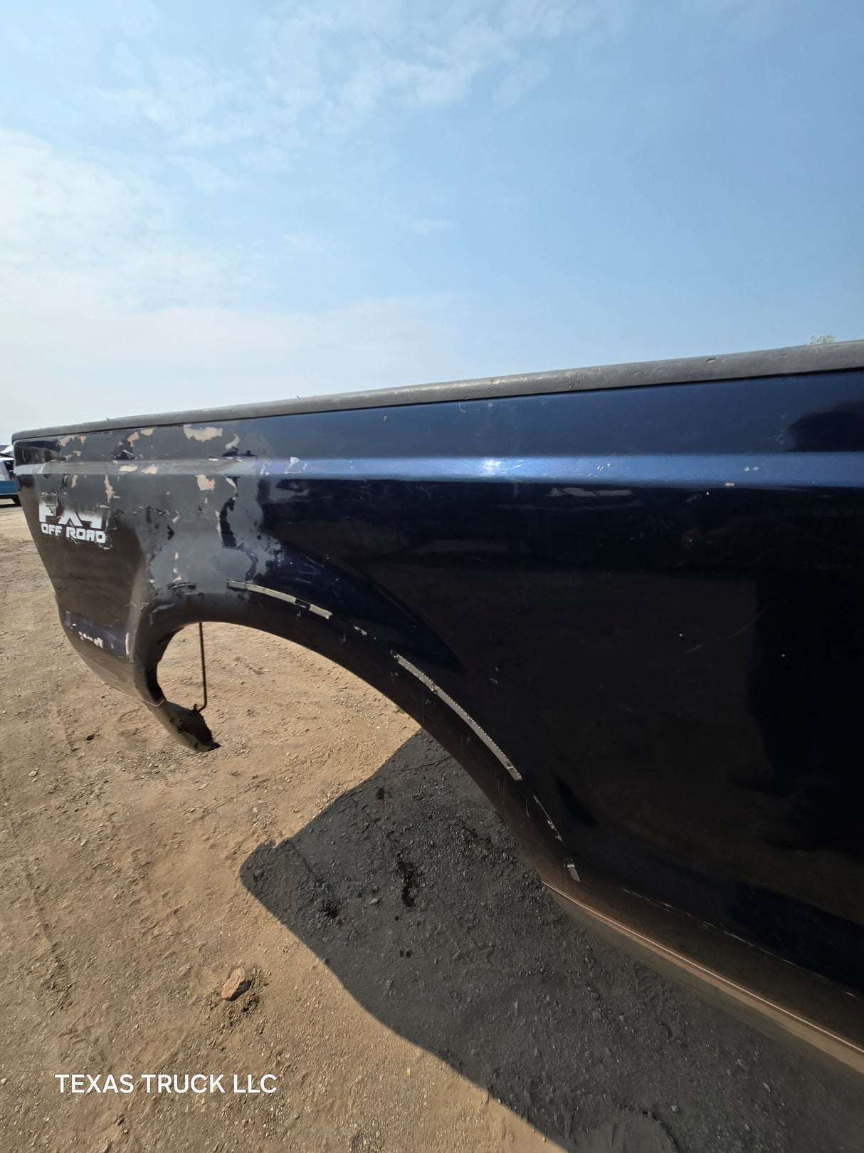 1999-2010 Ford Super Duty F250 F350 6' 9" Short Truck Bed - SEE PICS AND DISCRIPTION