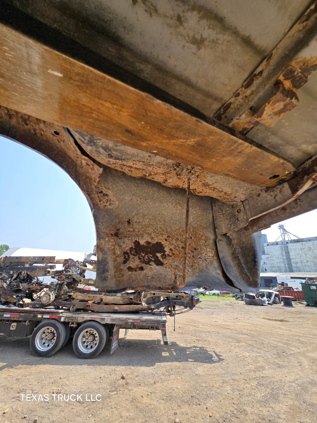 1999-2010 Ford Super Duty F250 F350 6' 9" Short Truck Bed - SEE PICS AND DISCRIPTION
