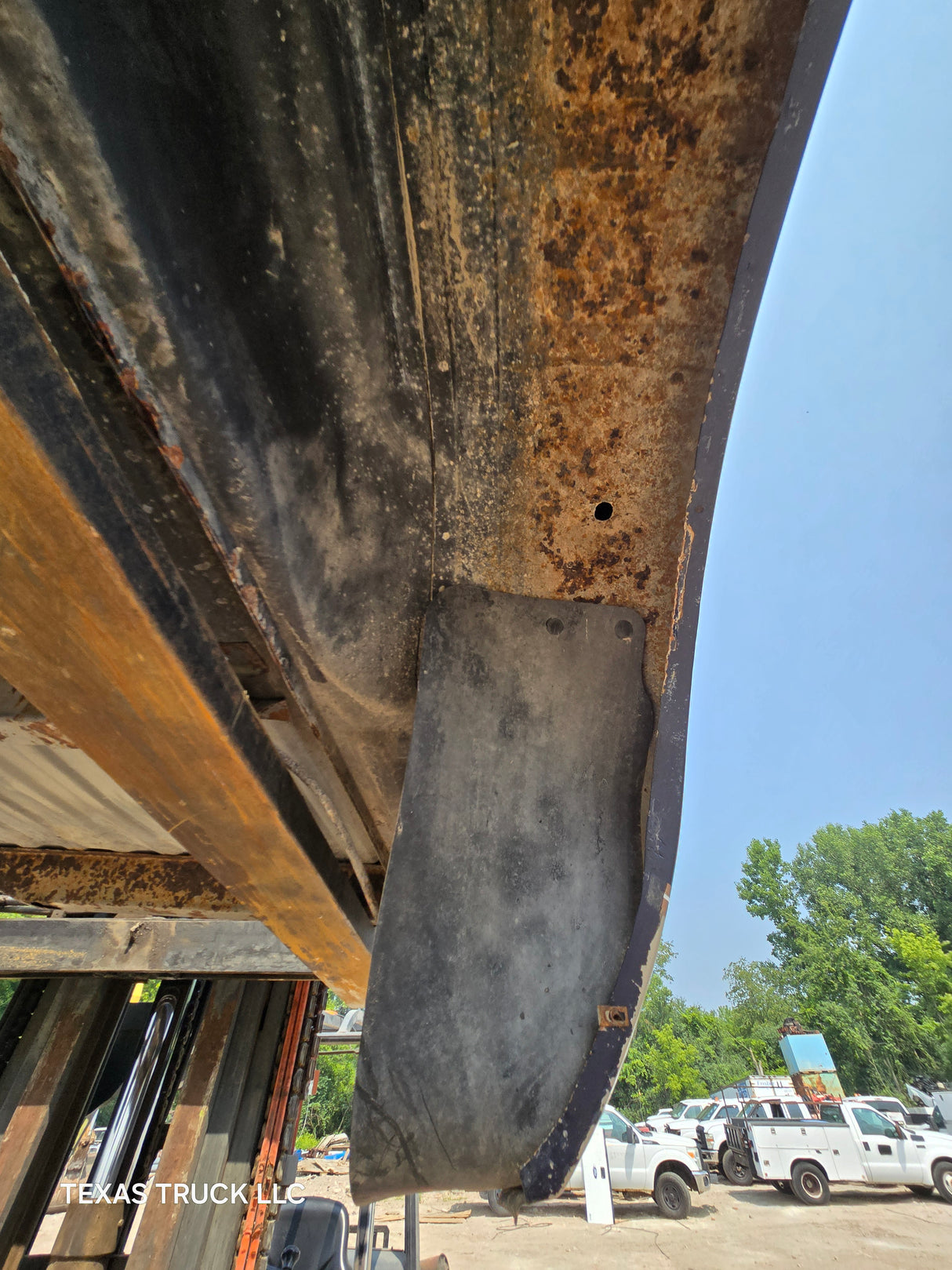 1999-2010 Ford Super Duty F250 F350 6' 9" Short Truck Bed - SEE PICS AND DISCRIPTION