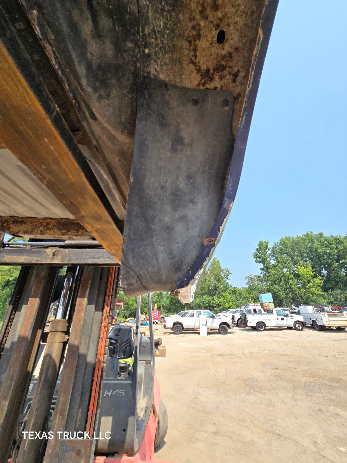 1999-2010 Ford Super Duty F250 F350 6' 9" Short Truck Bed - SEE PICS AND DISCRIPTION
