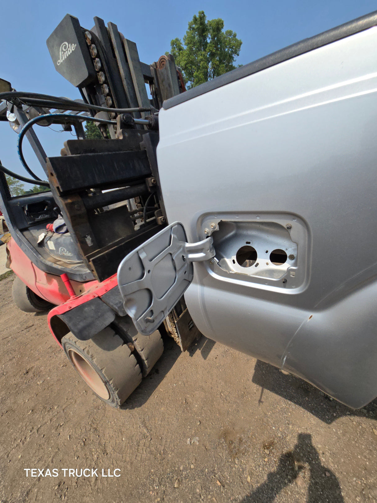2011-2016 Ford F250 F350 Super Duty 6' 9" Short Truck Bed - Silver