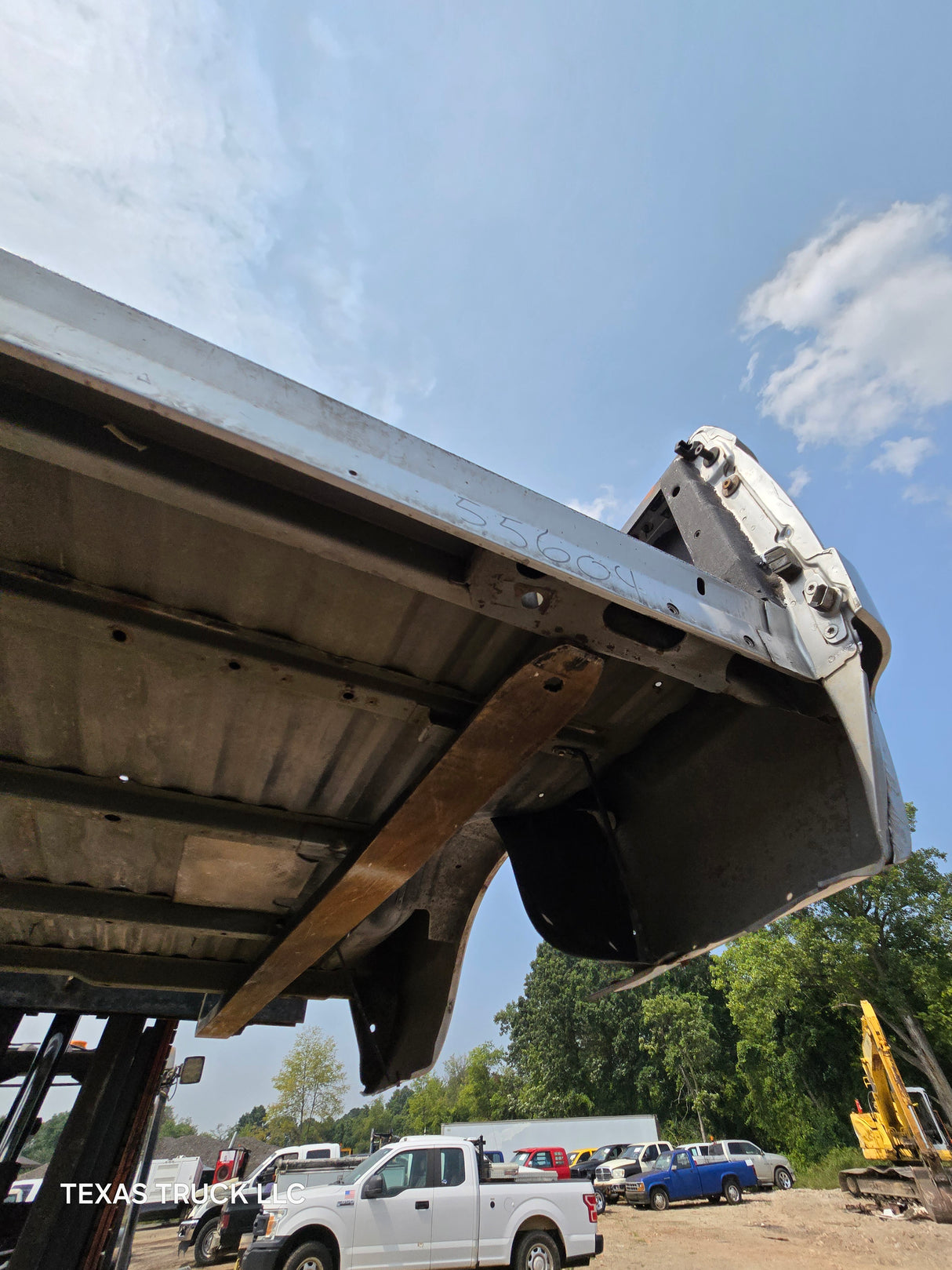 2011-2016 Ford F250 F350 Super Duty 6' 9" Short Truck Bed - Silver