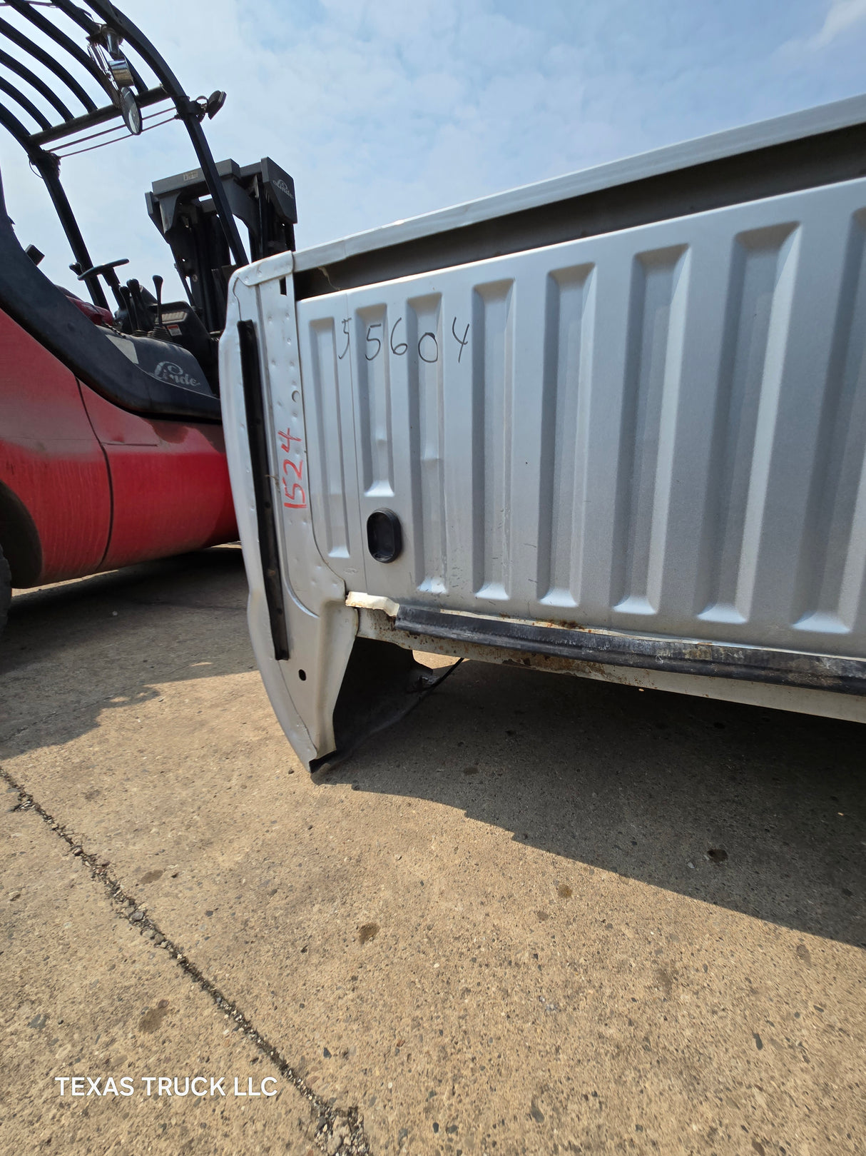 2011-2016 Ford F250 F350 Super Duty 6' 9" Short Truck Bed - Silver