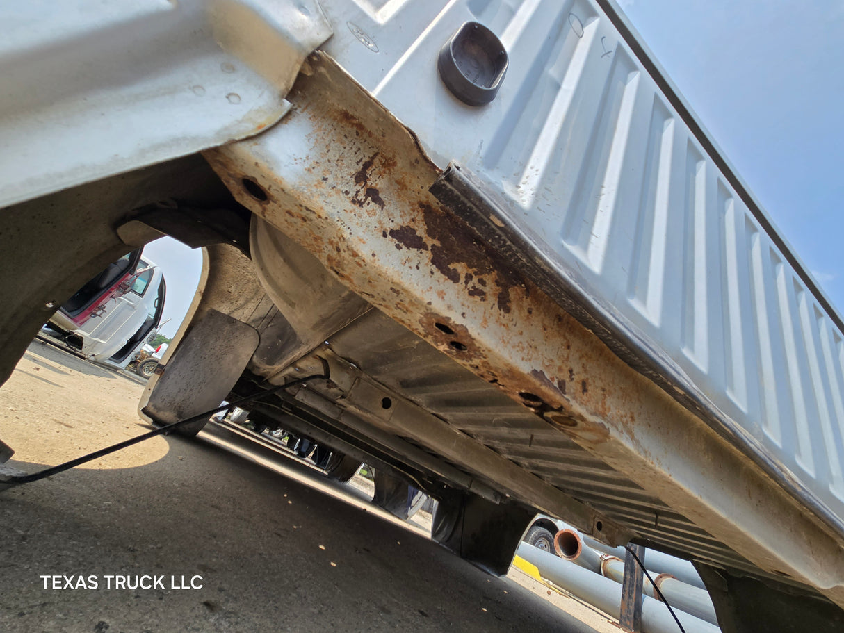 2011-2016 Ford F250 F350 Super Duty 6' 9" Short Truck Bed - Silver