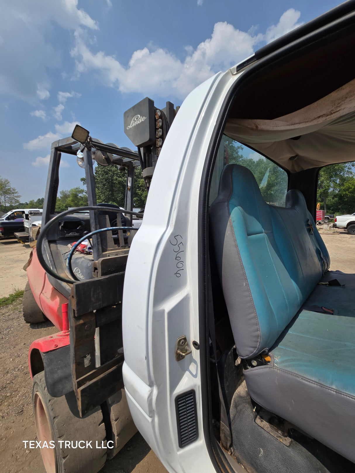 1994-2002 Dodge Ram 1500 2500 3500 2nd Gen 2 Door Regular Cab - White