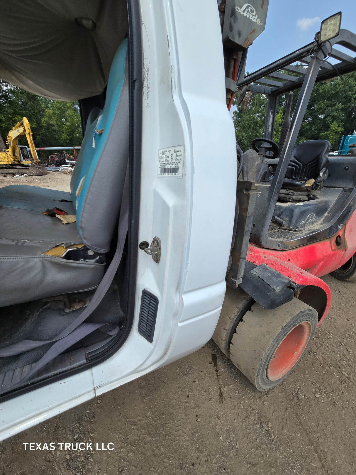 1994-2002 Dodge Ram 1500 2500 3500 2nd Gen 2 Door Regular Cab - White
