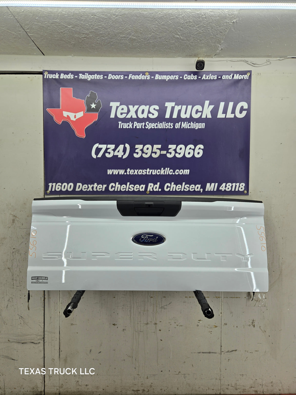 2023-2025 Ford Super Duty F250 F350 F450 F550 Tailgate - Oxford White