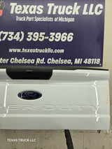 2023-2025 Ford Super Duty F250 F350 F450 F550 Tailgate - Oxford White
