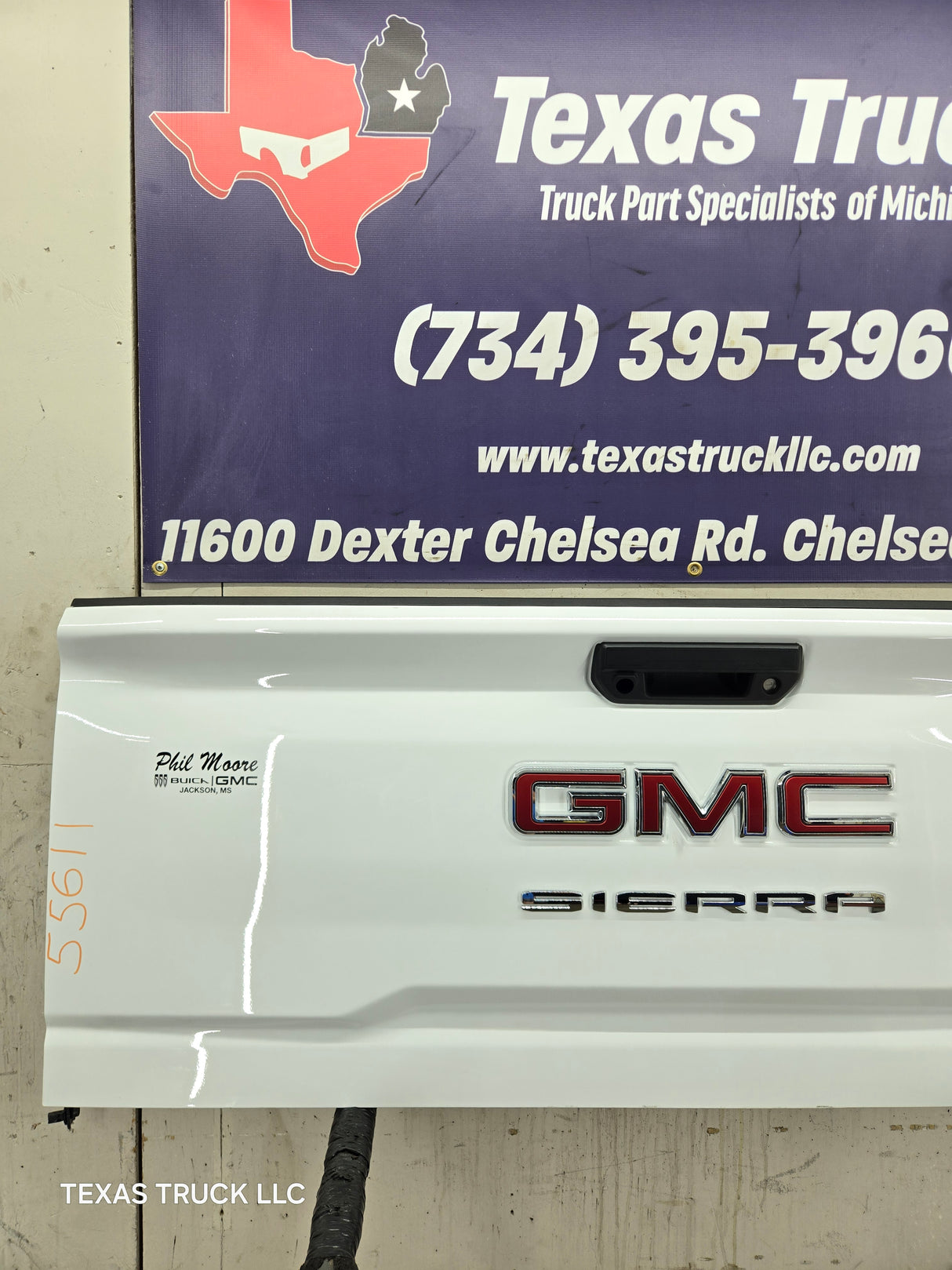 2019-2025 GMC Sierra 2500 3500HD Tailgate - White