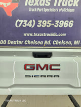 2019-2025 GMC Sierra 2500 3500HD Tailgate - White
