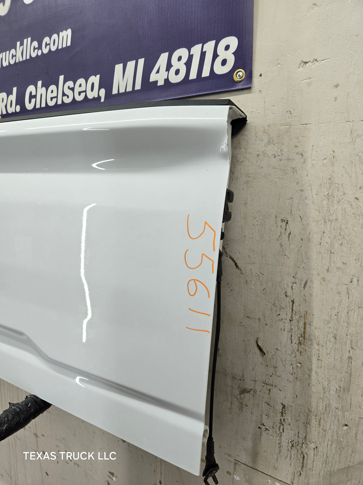 2019-2025 GMC Sierra 2500 3500HD Tailgate - White