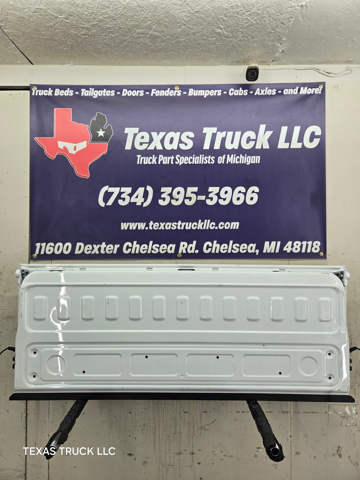 2019-2025 GMC Sierra 2500 3500HD Tailgate - White