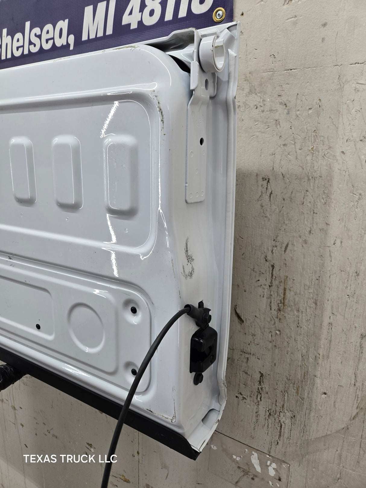 2019-2025 GMC Sierra 2500 3500HD Tailgate - White