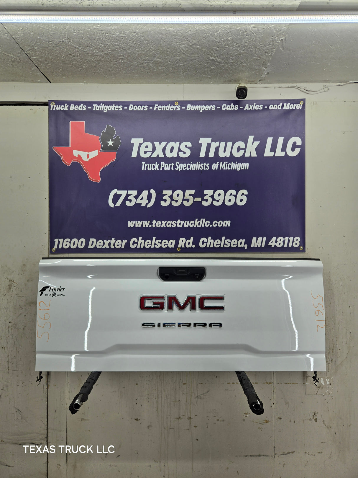 2019-2025 GMC Sierra 2500 3500HD Tailgate - White