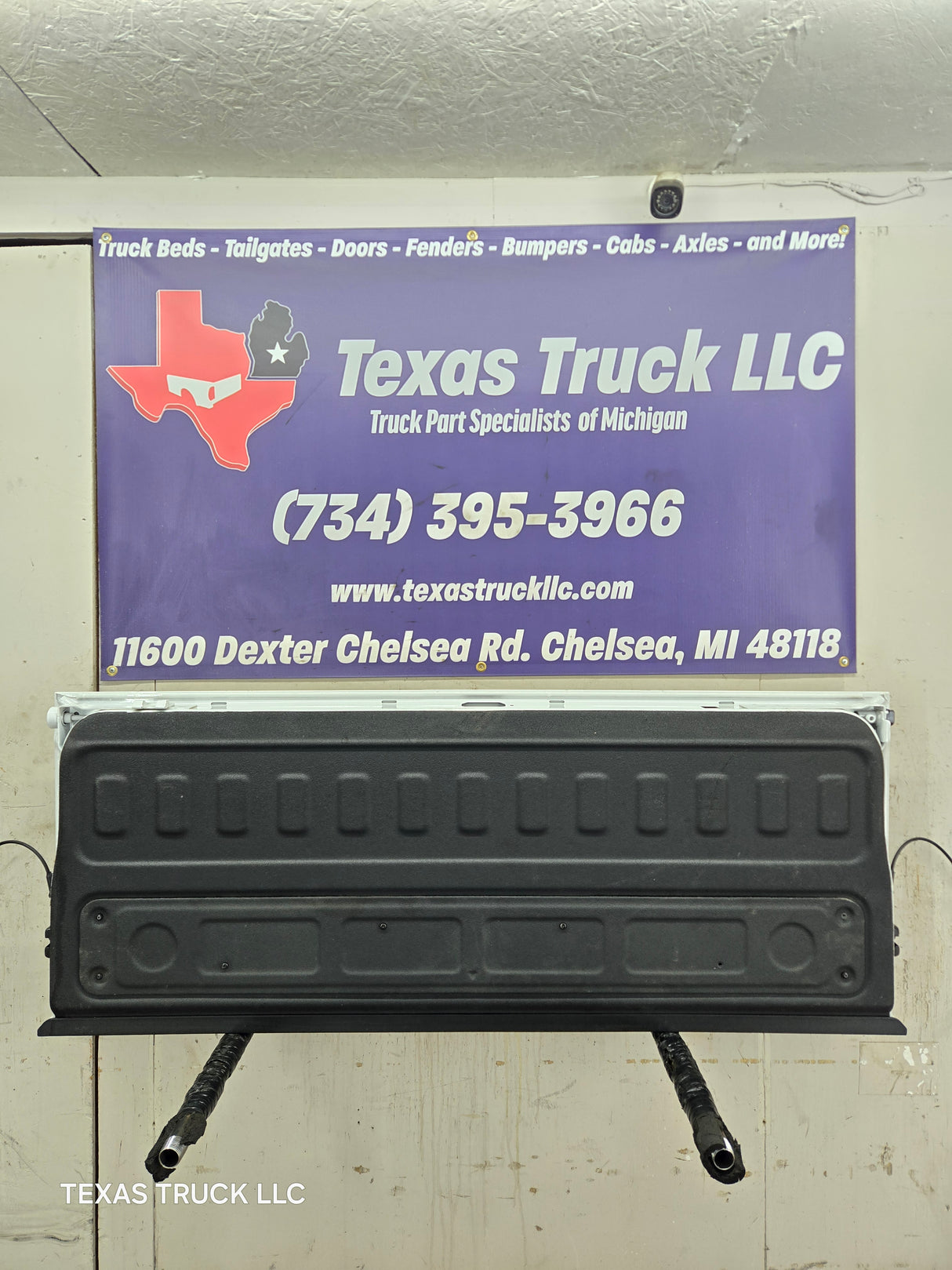 2019-2025 GMC Sierra 2500 3500HD Tailgate - White