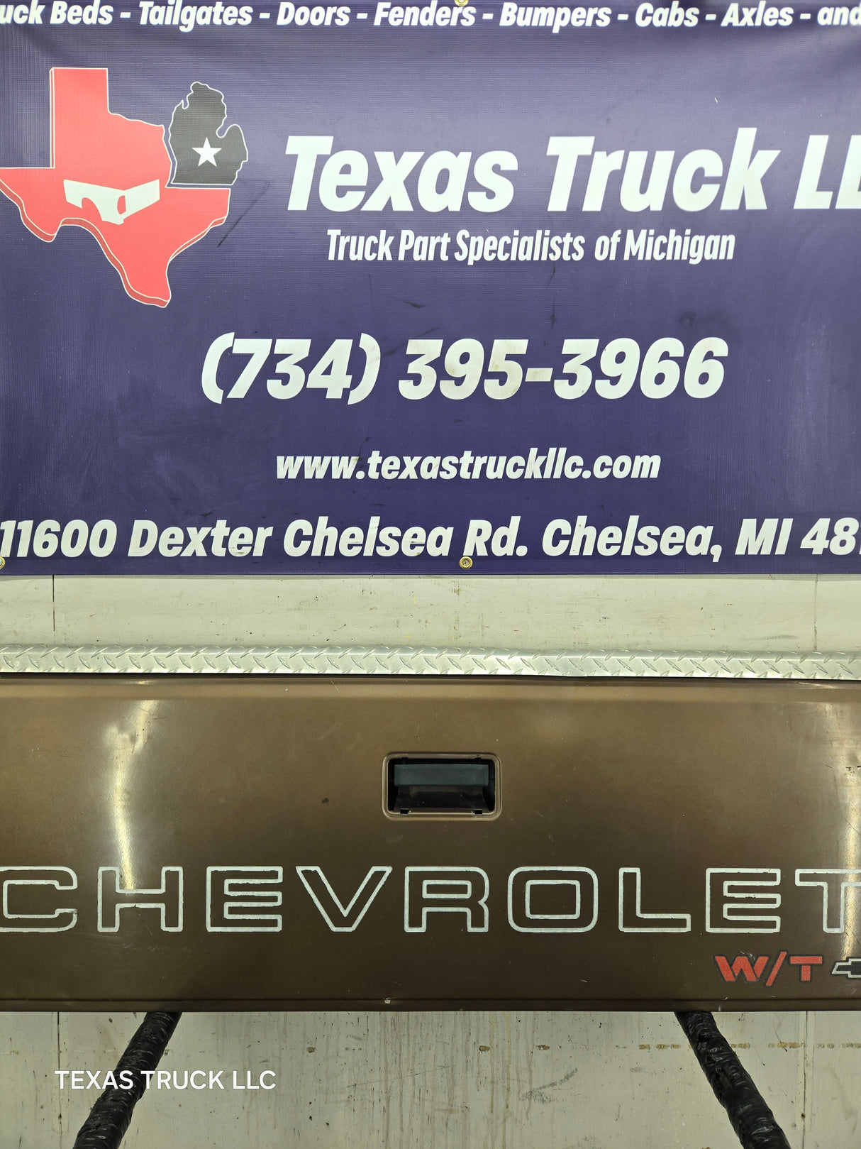 1988-1998 Chevrolet / GMC 1500 2500 3500 HD Tailgate - Brown
