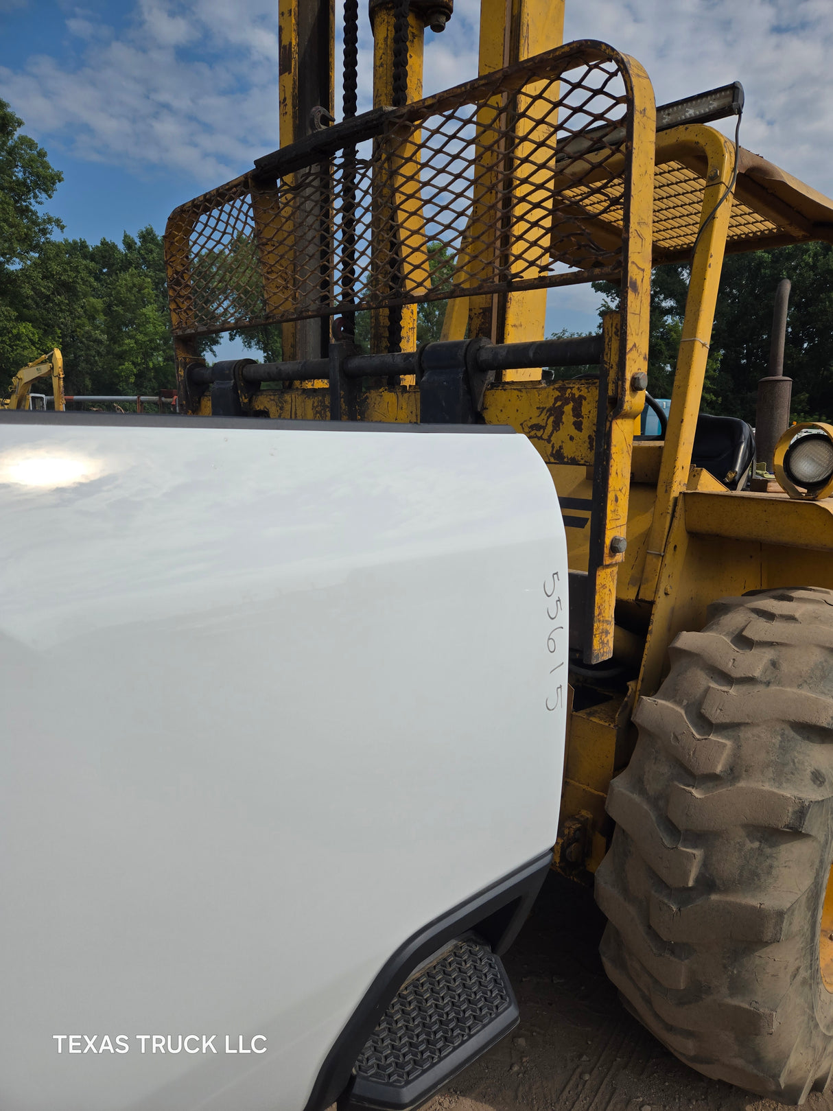 2019-2025 GMC Sierra 2500HD 3500HD 8' Long truck bed - White