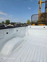 2019-2025 GMC Sierra 2500HD 3500HD 8' Long truck bed - White
