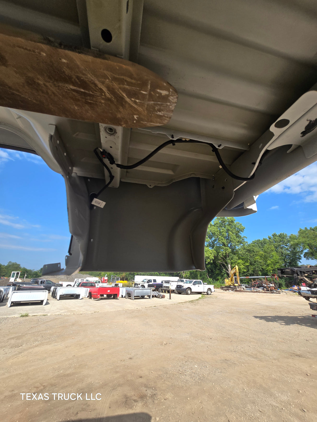 2019-2025 GMC Sierra 2500HD 3500HD 8' Long truck bed - White