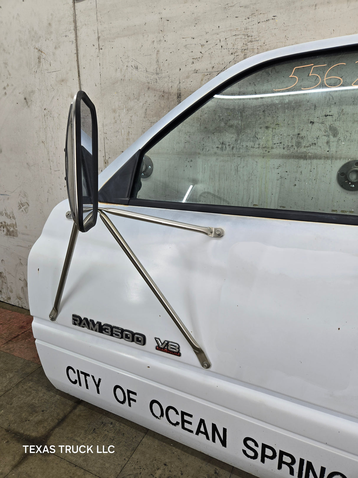 1994-2002 Dodge Ram 2nd Gen LH Driver Side Front Extended Cab Door 1500 2500 3500 ROUND CORNER - White