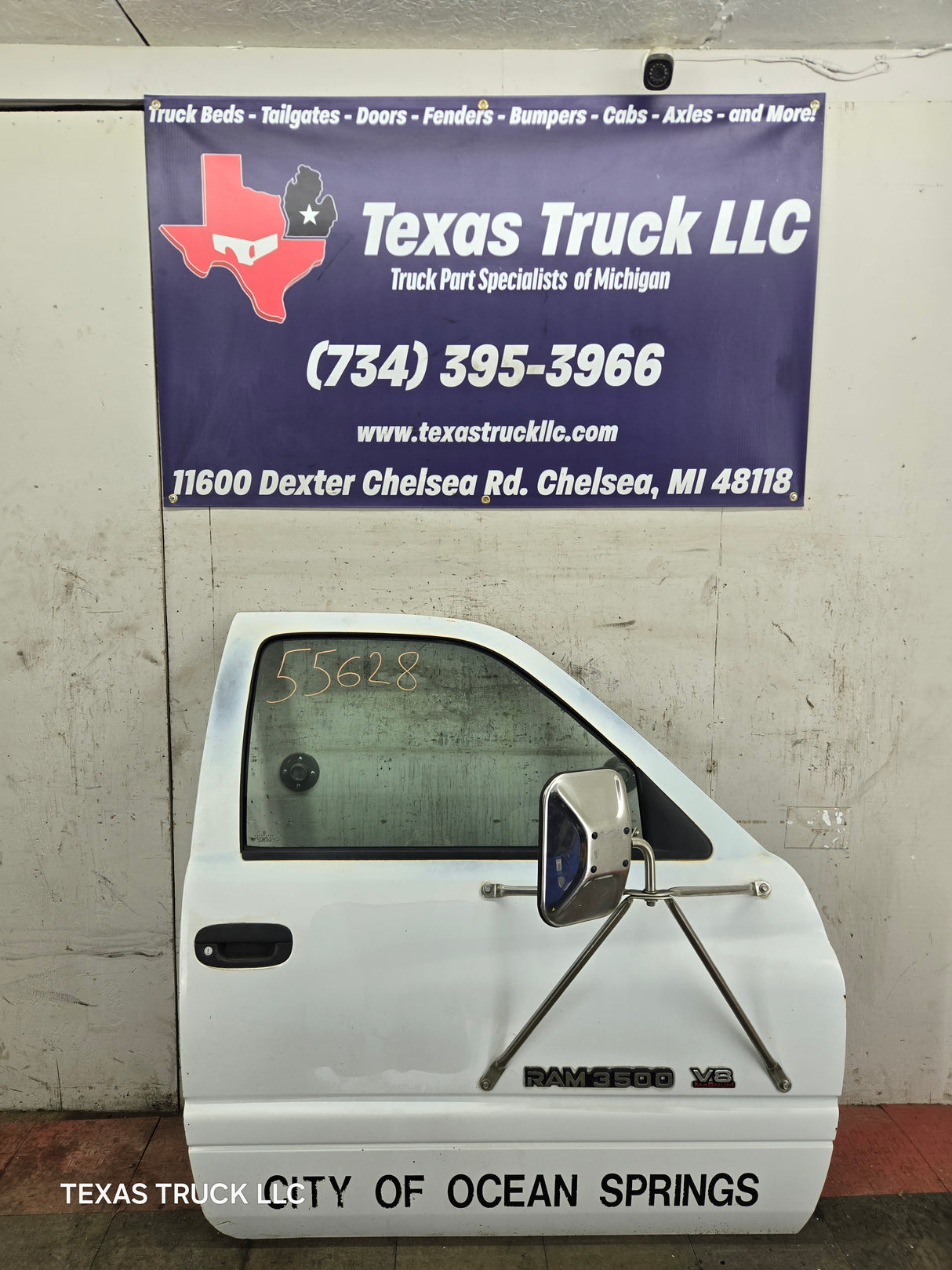 1994-2002 Dodge Ram 2nd Gen RH Passenger Side Front Extended Cab Door 1500 2500 3500 ROUND CORNER - White