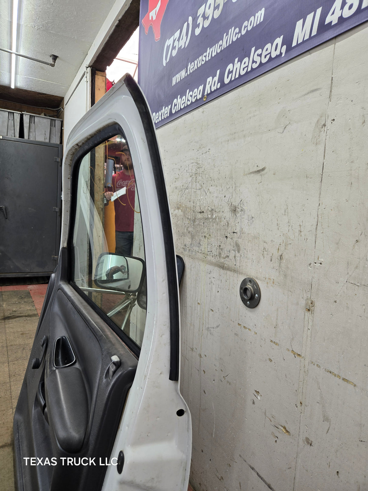 1994-2002 Dodge Ram 2nd Gen RH Passenger Side Front Extended Cab Door 1500 2500 3500 ROUND CORNER - White