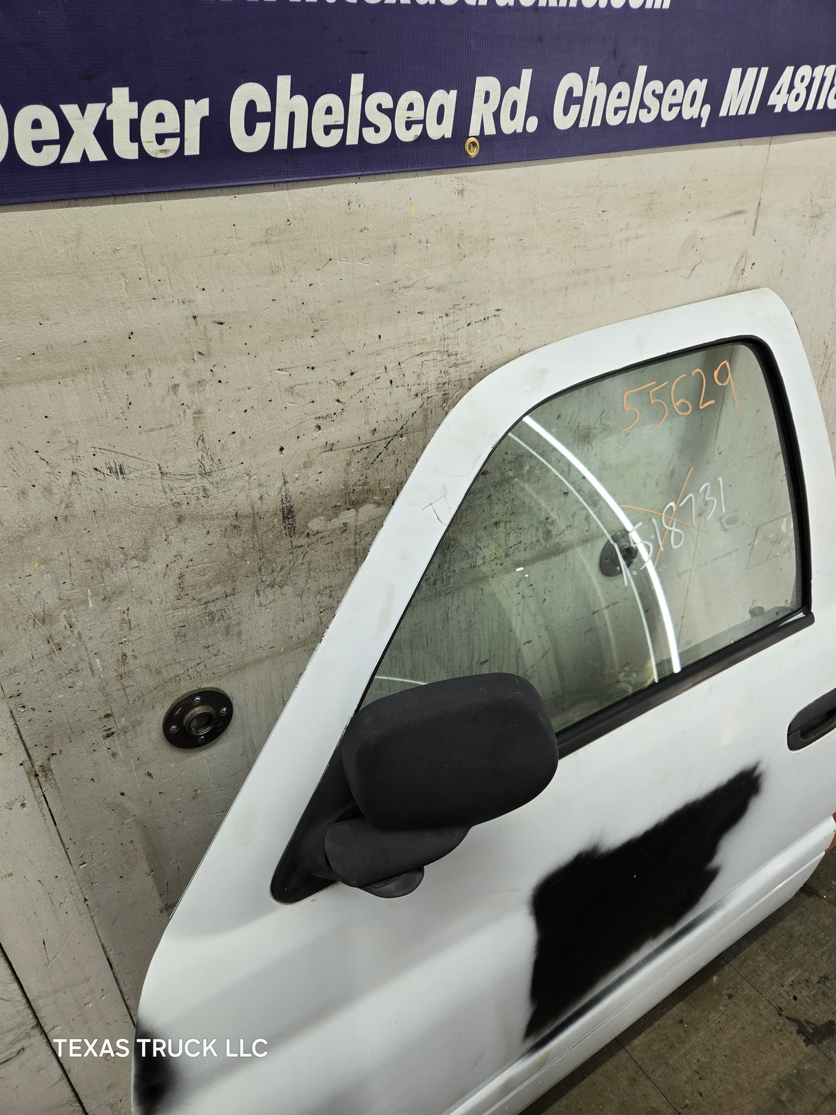 1994-2002 Dodge Ram 2nd Gen LH Driver Side Front Extended Cab Door 1500 2500 3500 ROUND CORNER - White