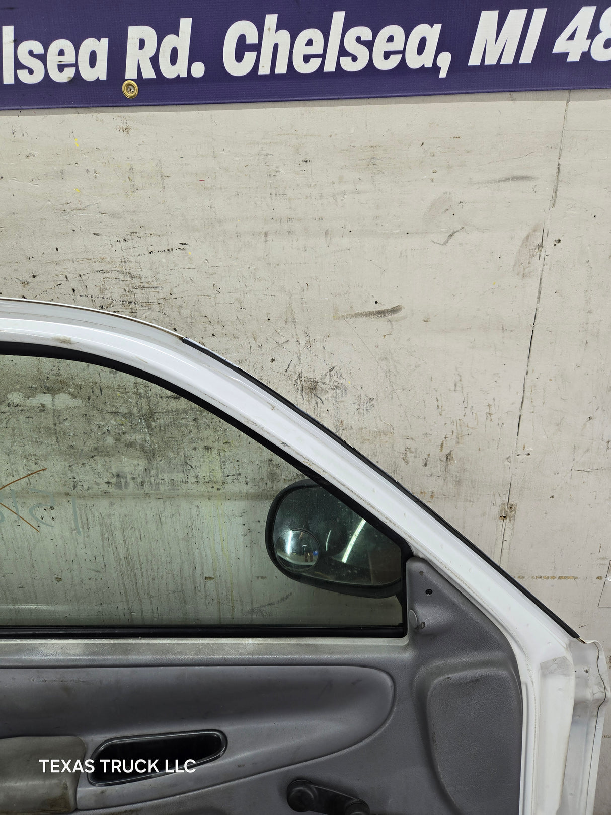 1994-2002 Dodge Ram 2nd Gen LH Driver Side Front Extended Cab Door 1500 2500 3500 ROUND CORNER - White