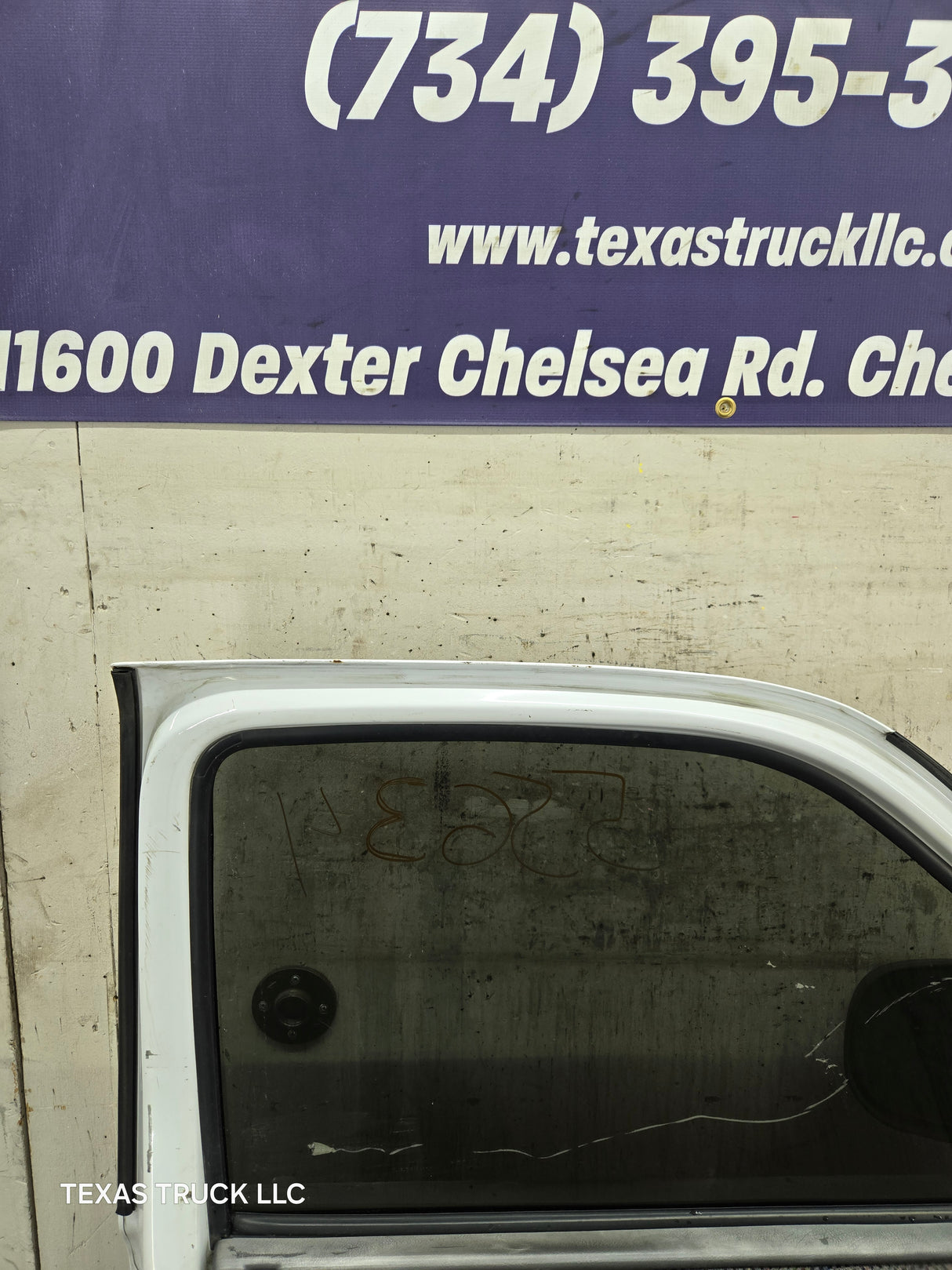 1994-2002 Dodge Ram 2nd Gen LH Driver Side Front Extended Cab Door 1500 2500 3500 ROUND CORNER - White