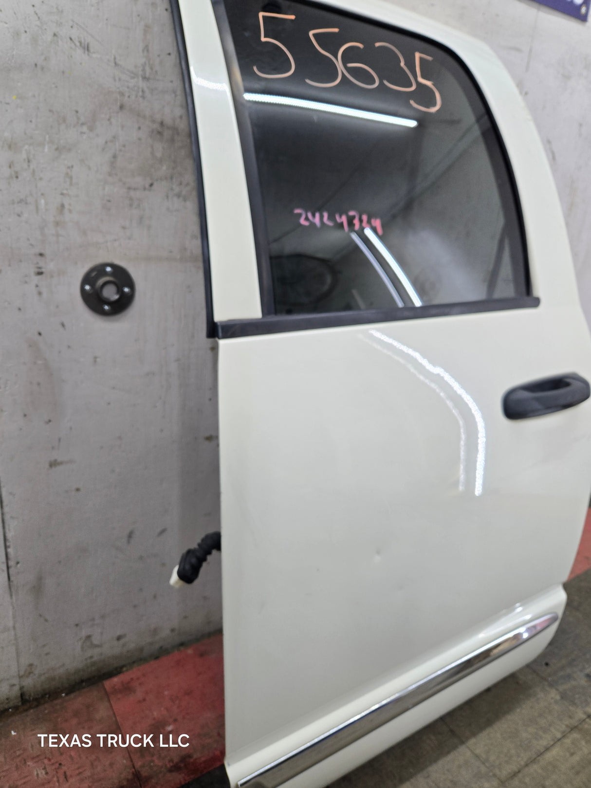 2003-2008 Dodge Ram 3rd Gen Driver Rear Quad Cab Door 1500 2500 3500 4500 5500 - Cream White