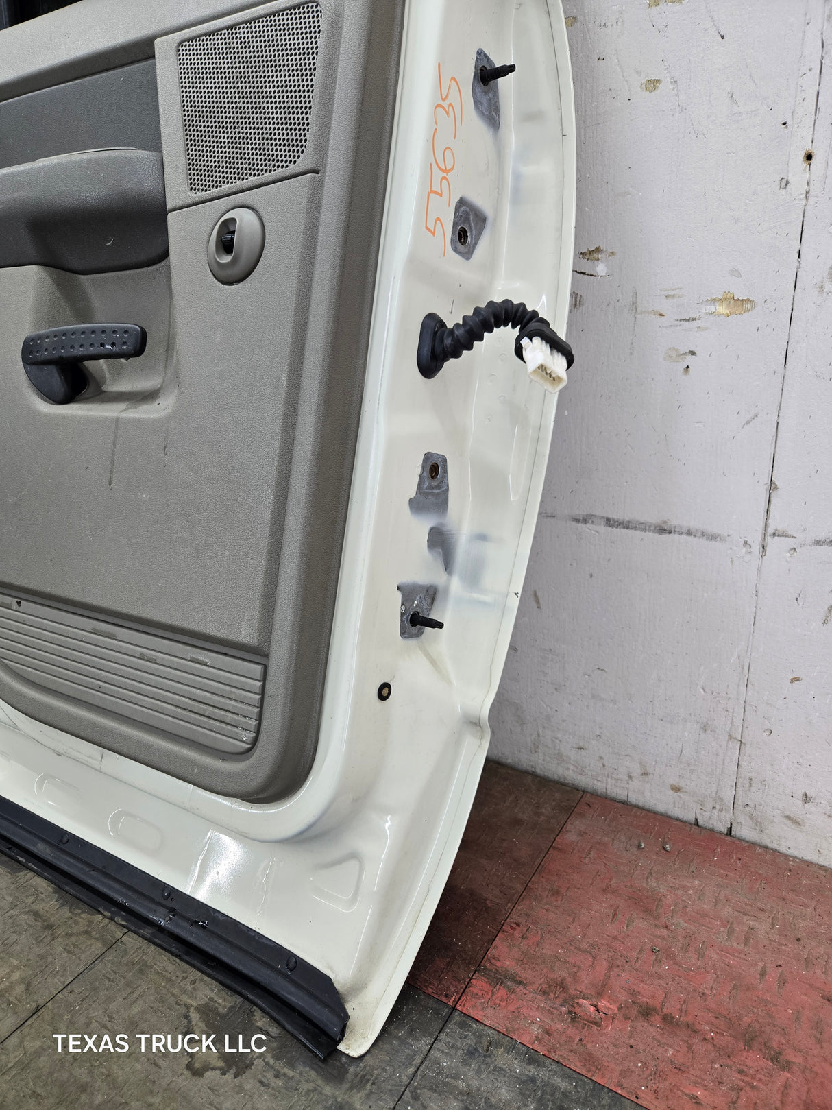 2003-2008 Dodge Ram 3rd Gen Driver Rear Quad Cab Door 1500 2500 3500 4500 5500 - Cream White