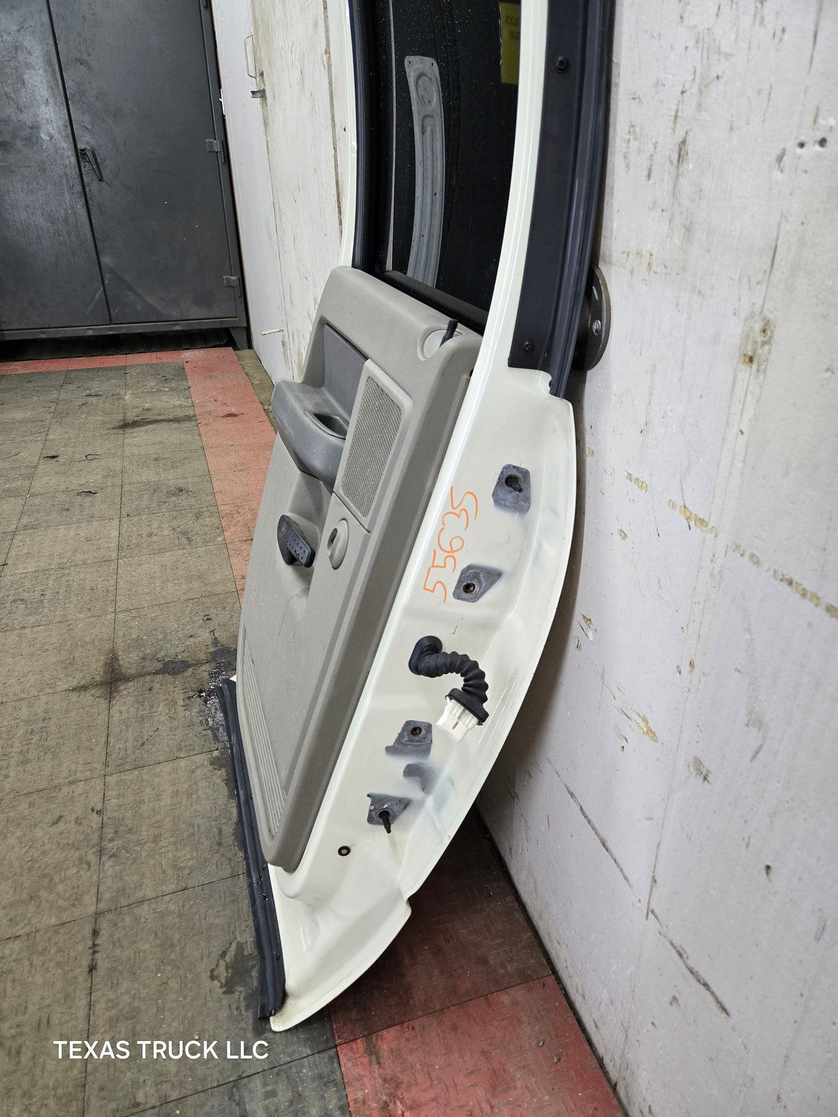 2003-2008 Dodge Ram 3rd Gen Driver Rear Quad Cab Door 1500 2500 3500 4500 5500 - Cream White