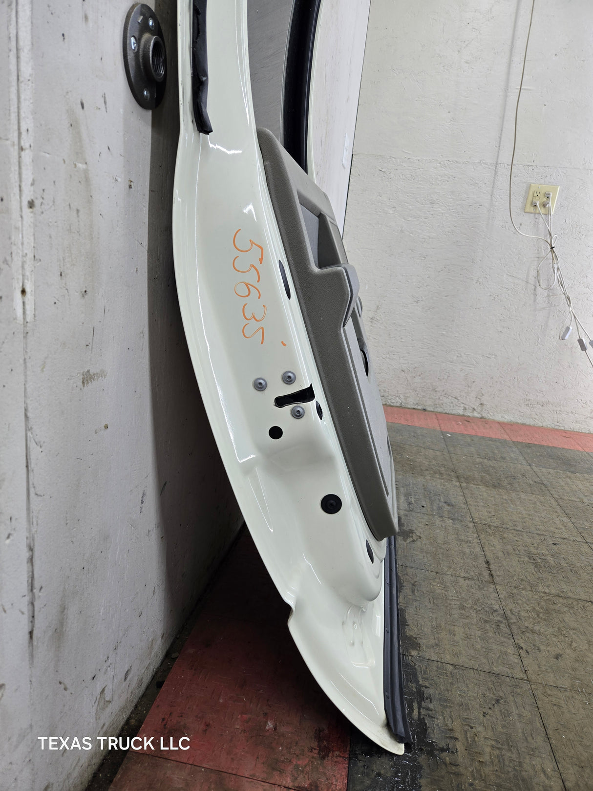 2003-2008 Dodge Ram 3rd Gen Driver Rear Quad Cab Door 1500 2500 3500 4500 5500 - Cream White