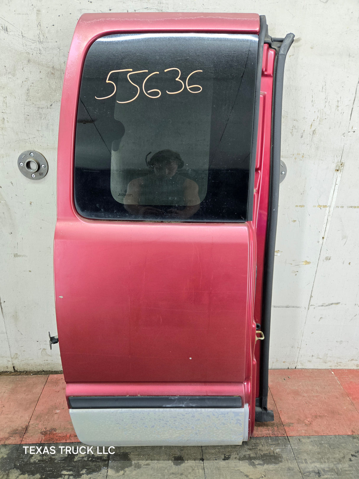 1994-2002 Dodge Ram 2nd Gen RH Passenger Side Rear Extended Cab Door 1500 2500 3500 - Red/Silver