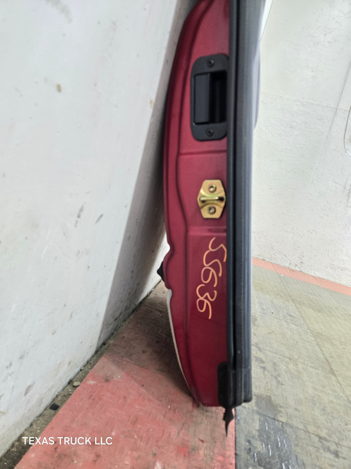 1994-2002 Dodge Ram 2nd Gen RH Passenger Side Rear Extended Cab Door 1500 2500 3500 - Red/Silver