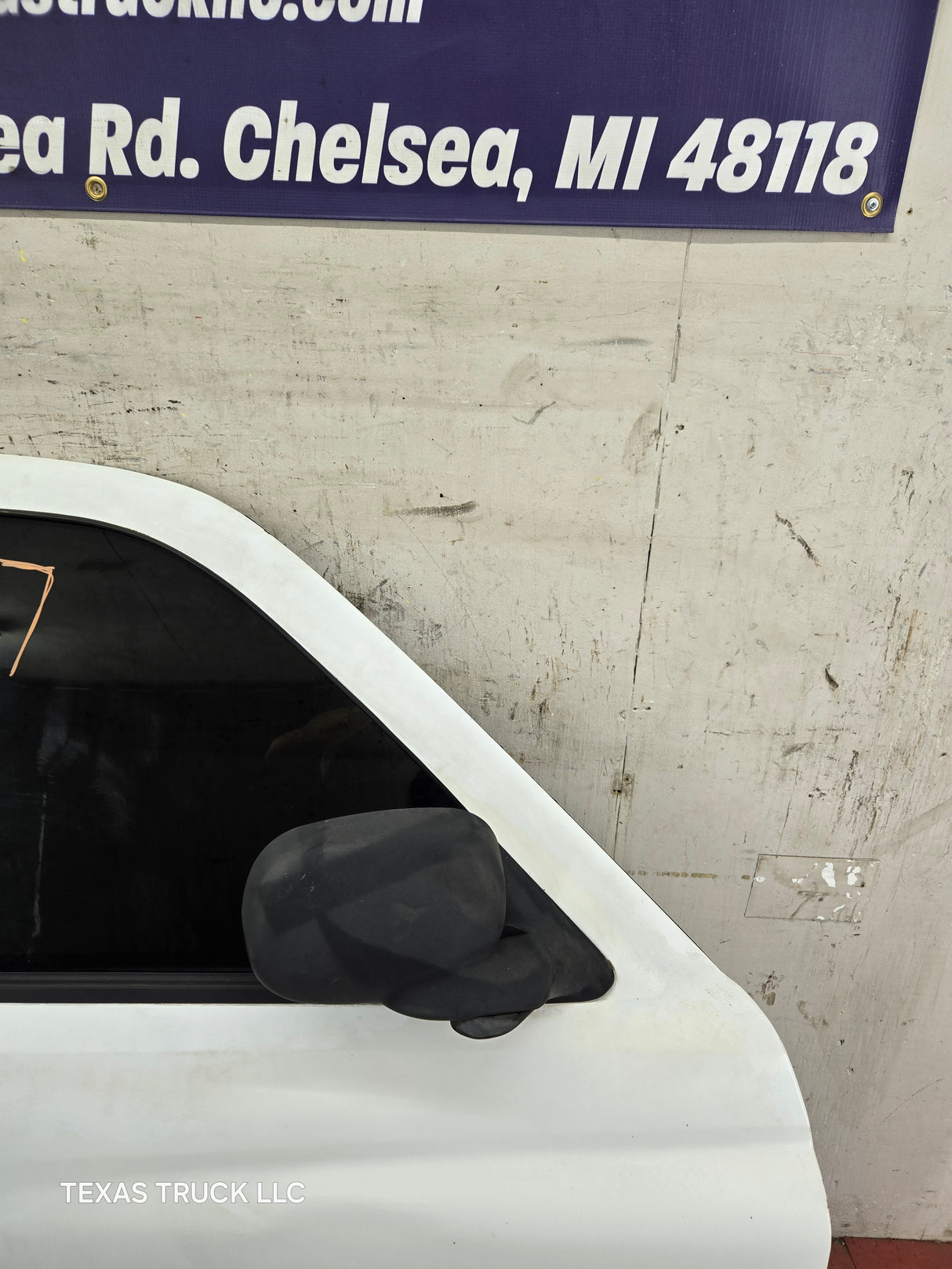 1994-2002 Dodge Ram 2nd Gen RH Passenger Side Front Extended Cab Door 1500 2500 3500 ROUND CORNER - White