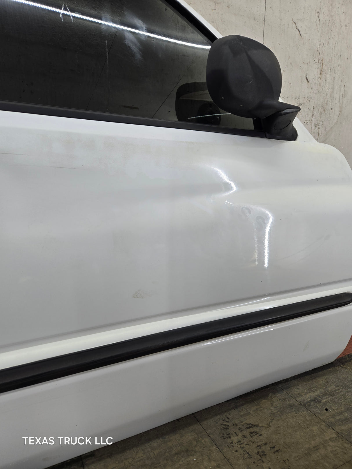 1994-2002 Dodge Ram 2nd Gen RH Passenger Side Front Extended Cab Door 1500 2500 3500 ROUND CORNER - White