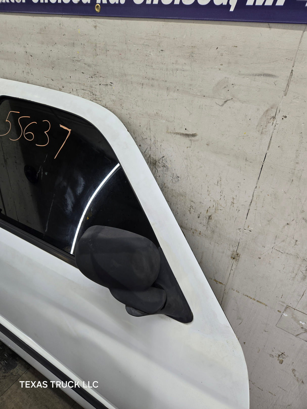 1994-2002 Dodge Ram 2nd Gen RH Passenger Side Front Extended Cab Door 1500 2500 3500 ROUND CORNER - White