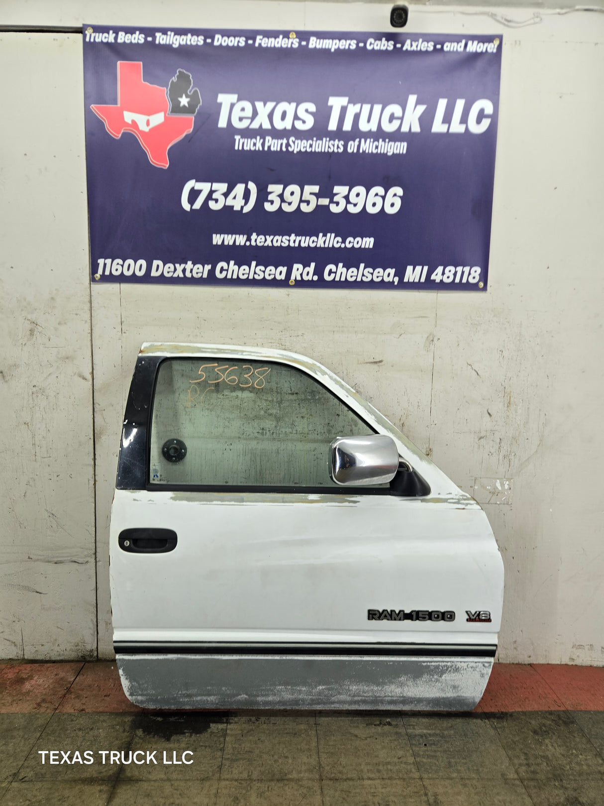 1994-2002 Dodge Ram 2nd Gen RH Passenger Side Front Extended Cab Door 1500 2500 3500 ROUND CORNER - White