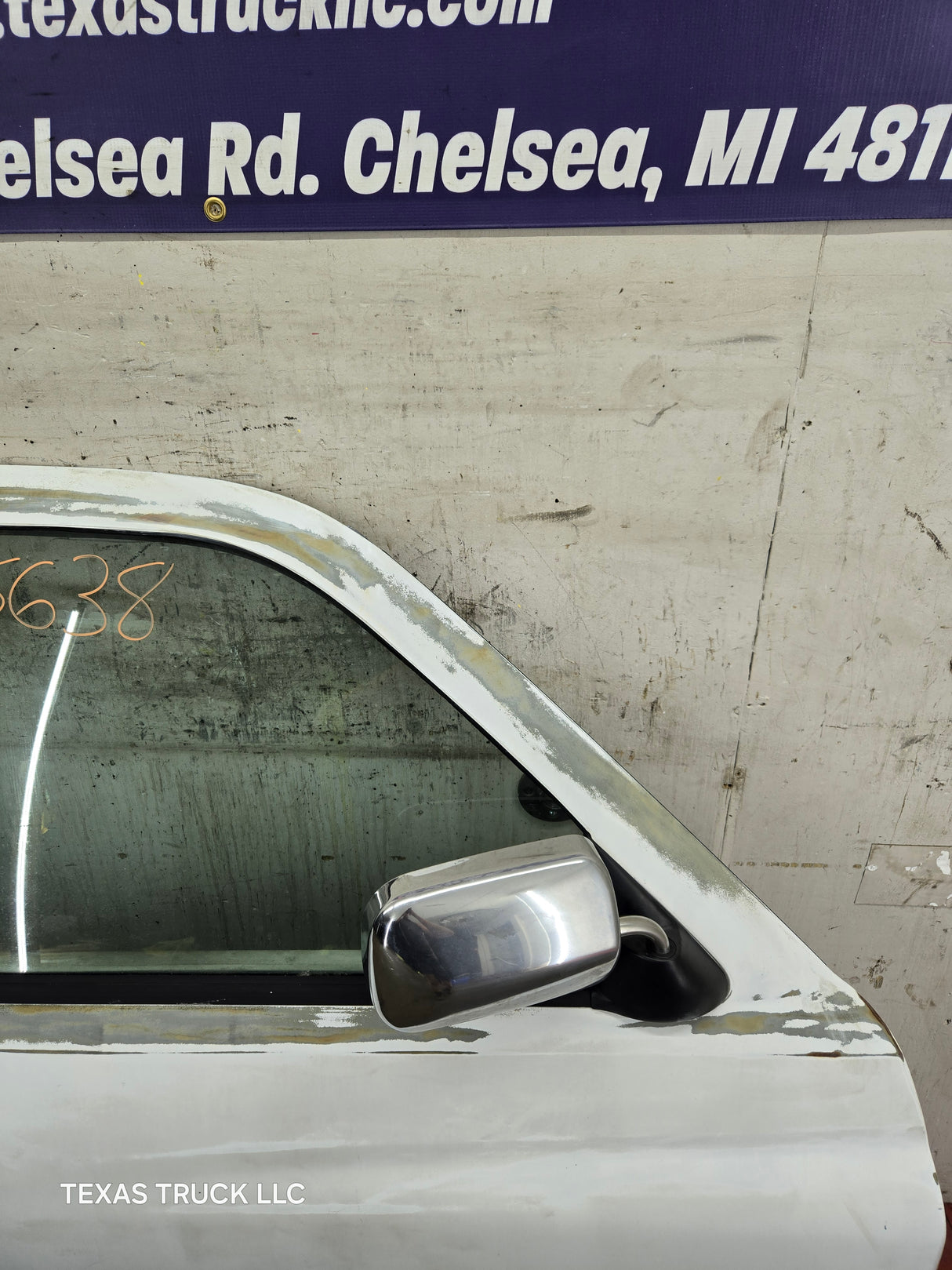1994-2002 Dodge Ram 2nd Gen RH Passenger Side Front Extended Cab Door 1500 2500 3500 ROUND CORNER - White