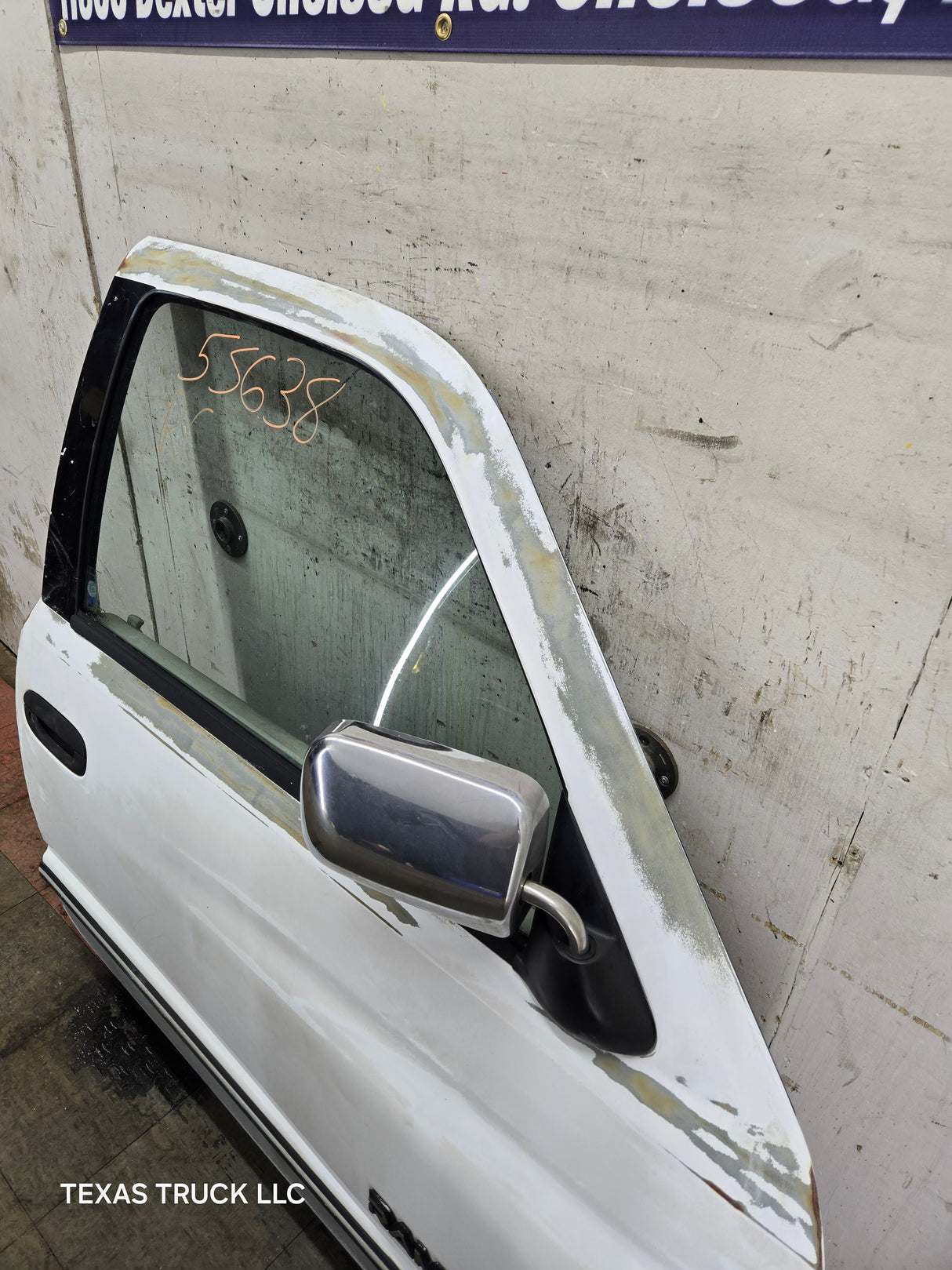 1994-2002 Dodge Ram 2nd Gen RH Passenger Side Front Extended Cab Door 1500 2500 3500 ROUND CORNER - White