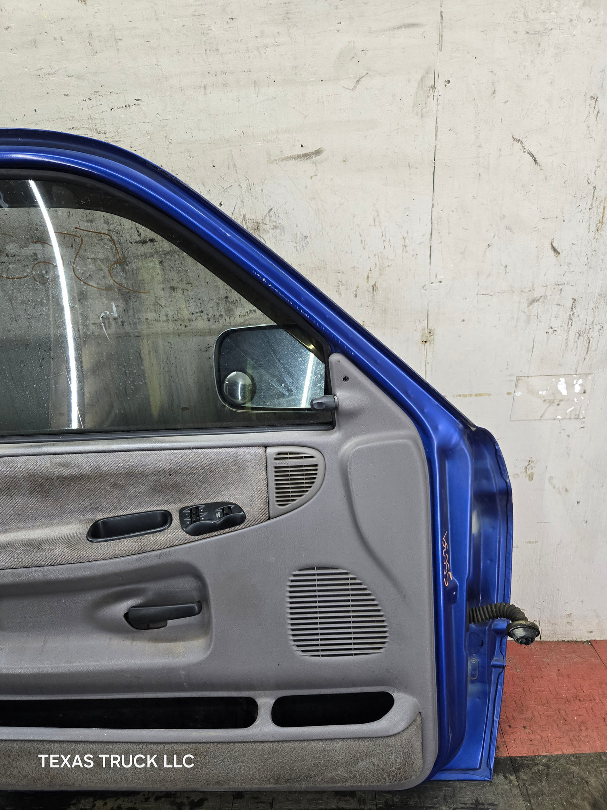 1994-2002 Dodge Ram 2nd Gen LH Driver Side Front Extended Cab Door 1500 2500 3500 ROUND CORNER - Bright Blue