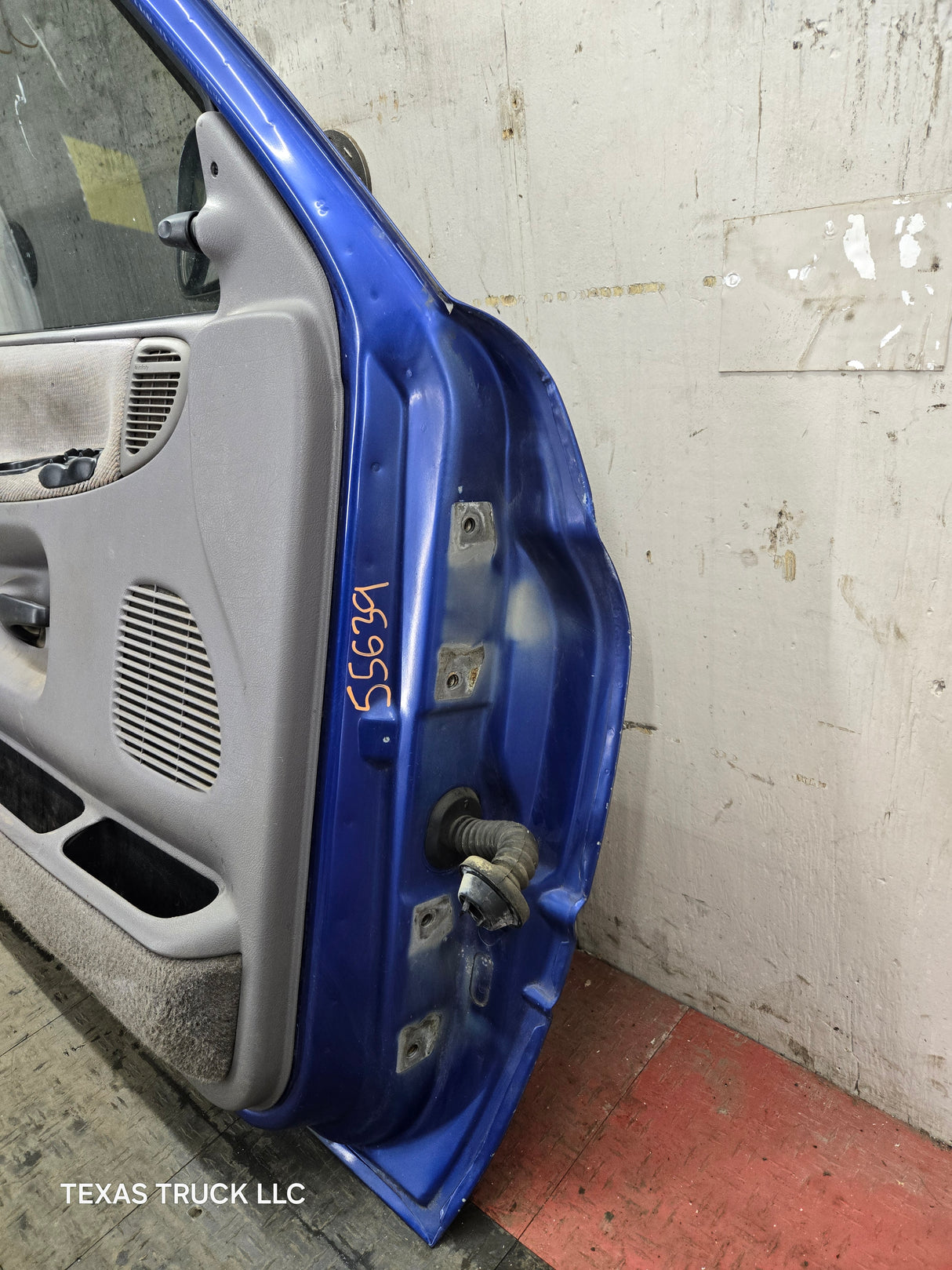 1994-2002 Dodge Ram 2nd Gen LH Driver Side Front Extended Cab Door 1500 2500 3500 ROUND CORNER - Bright Blue
